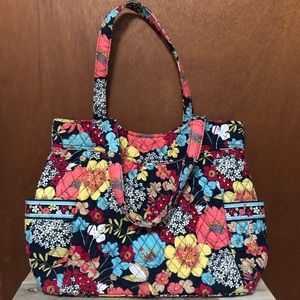 Vera Bradley Happy Snails Tote Purse